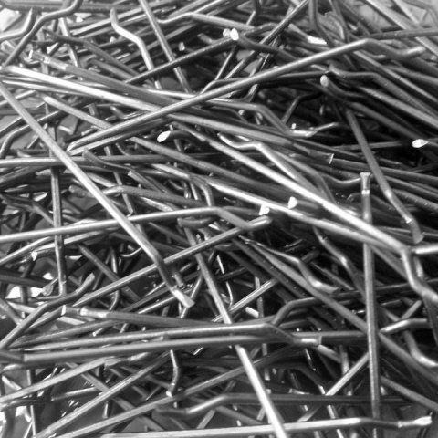 Włókno stalowe HE (haczykowate) 50/1 mm - 1000 kg (40x 25 kg) cała paleta 1 tona